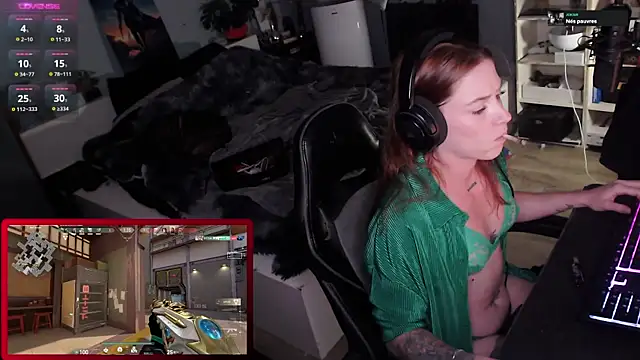 Horny Makima online show from 09/26/25, 07:56