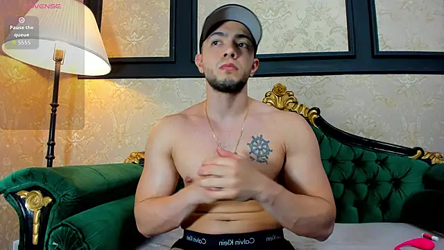 Snapshot of GrantBlake chatting on 11/14/25, 06:23 GrantBlake online show from 11/14/25, 06:23