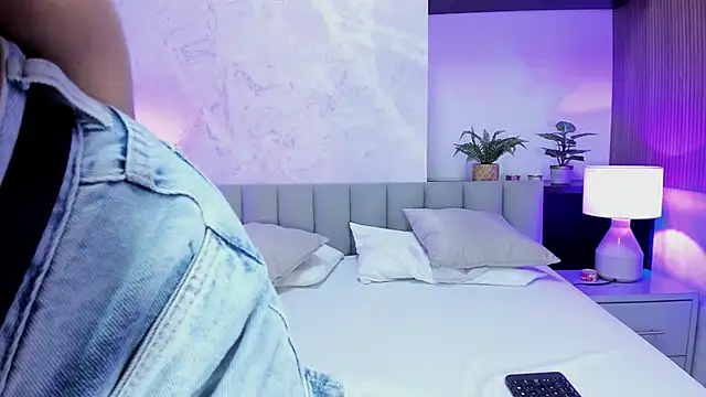 AlissaJoness online show from 09/15/25, 11:54