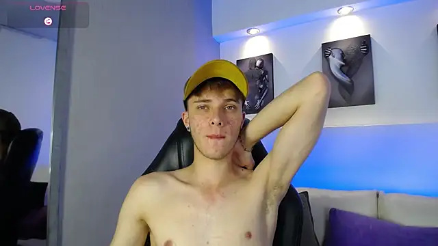 Robbin Blaze online show from 12/04/25, 06:01