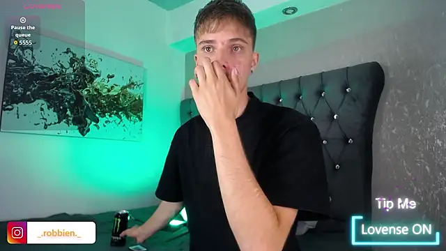 Robbin Blaze online show from 03/22/26, 05:22