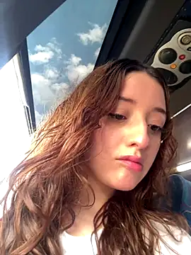 Baby  Otaku online show from 11/22/25, 09:03