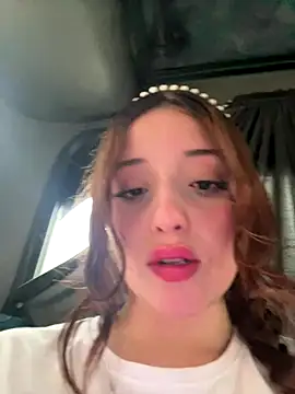 Baby  Otaku online show from 11/27/25, 09:39