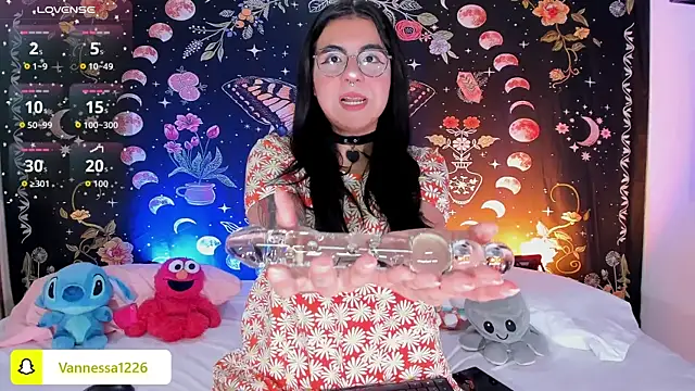 Maddy rosse12 online show from 11/25/25, 03:23