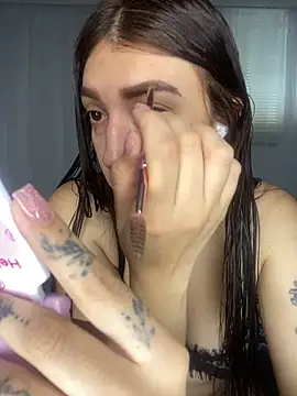 Mia  Gray online show from 11/26/25, 06:09