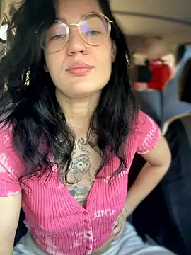 MeekyRich online show from 09/27/25, 01:43