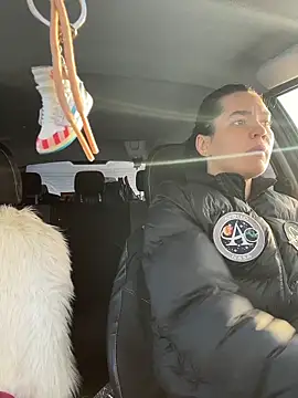 MeekyRich online show from 11/28/25, 04:04