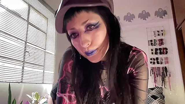 ELENA UMBRA online show from 03/06/26, 09:55