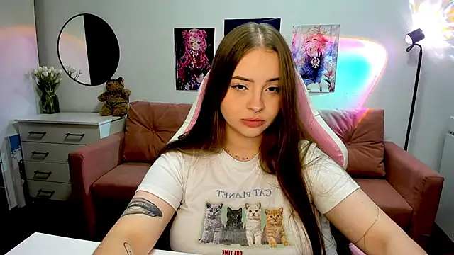 Snapshot of mistress_lain chatting on 09/11/25, 07:14 mistress lain online show from 09/11/25, 07:14