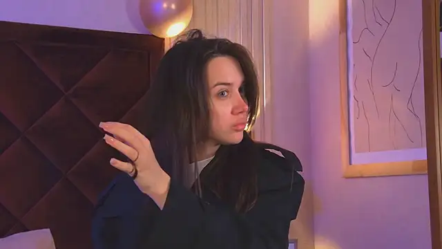 StacyHarland online show from 04/24/26, 04:48