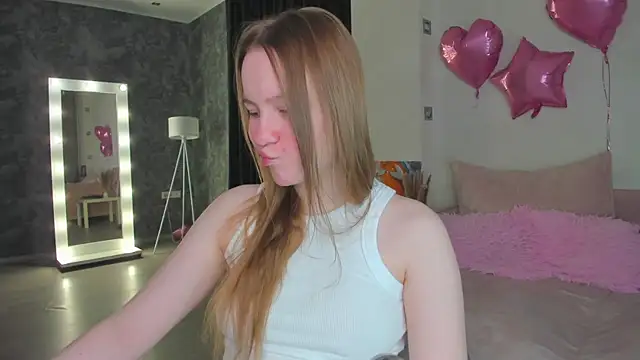 Snapshot of Candy_Cansew chatting on 05/28/26, 01:14 Candy Cansew online show from 05/28/26, 01:14
