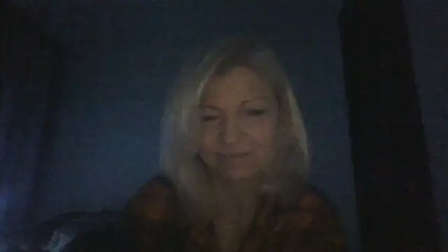 AidaRay online show from 12/22/25, 08:39