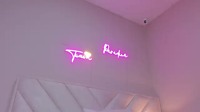  lucia 18 online show from 09/19/25, 04:40