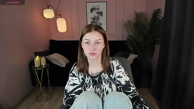 TinaBump online show from 03/23/25, 07:09