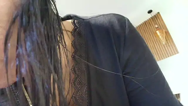  Victoria Collins online show from 01/07/26, 09:56