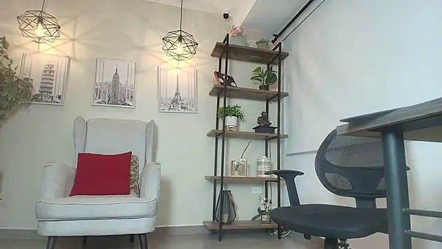  Victoria Collins online show from 03/17/26, 11:35