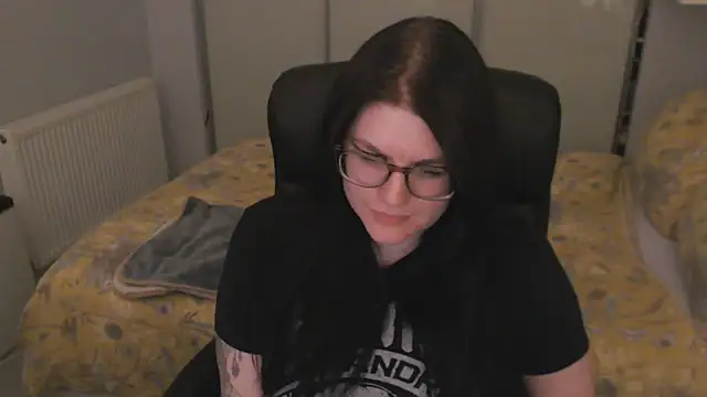 GothSuccubusBabe online show from 04/17/26, 10:57