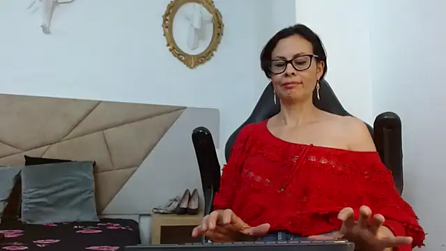 amanda ramirez online show from 02/10/26, 10:14