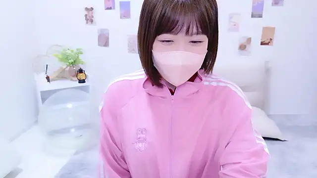 Snapshot of _suika_ chatting on 11/02/25, 01:46 suika online show from 11/02/25, 01:46