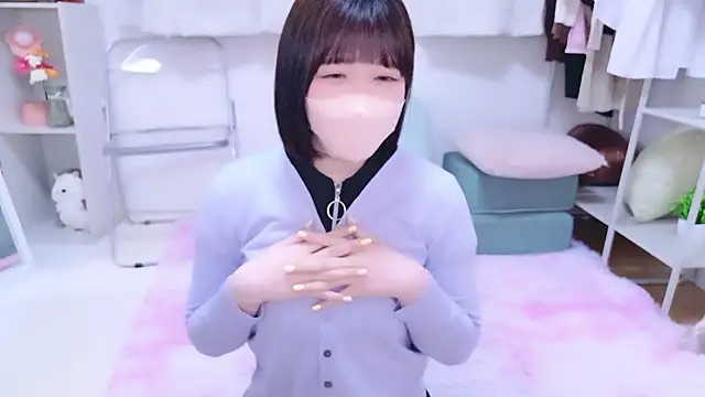 Snapshot of _suika_ chatting on 02/23/26, 09:06 suika online show from 02/23/26, 09:06