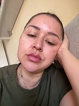 IvannaDivina online show from 04/20/26, 08:28