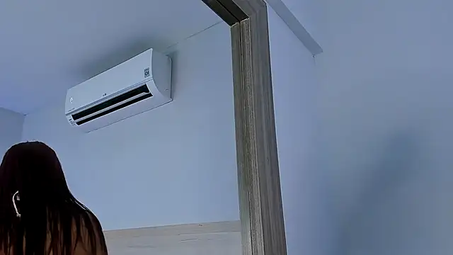 ZoeMorris online show from 10/18/25, 11:33