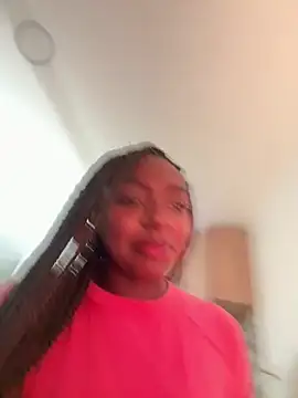 alissradiante1 online show from 02/19/26, 01:23