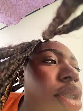 alissradiante1 online show from 03/06/26, 03:25