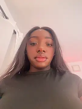 alissradiante1 online show from 04/18/26, 02:26