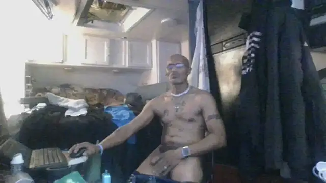 badboy2u2025 online show from 12/19/25, 02:18