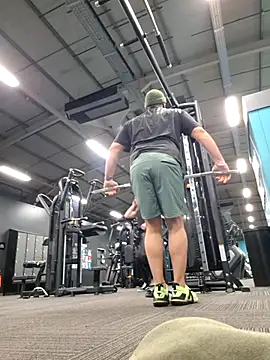 CloudyMuscleBeefy online show from 12/21/25, 12:29