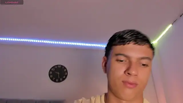 Santy Stump online show from 11/15/25, 09:11