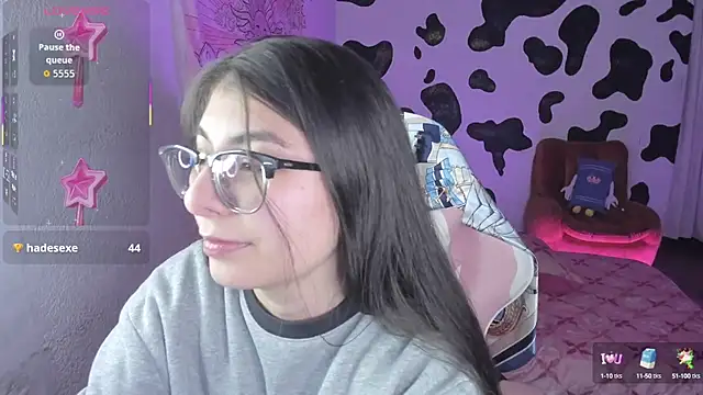 Snapshot of abbie_jensen_ chatting on 09/24/25, 04:27 abbie jensen  online show from 09/24/25, 04:27