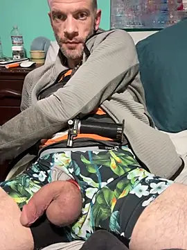 Tentoes4bros online show from 03/08/26, 01:59