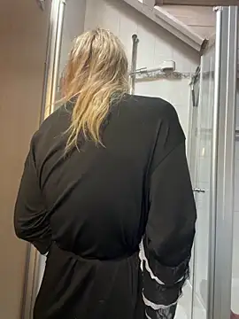 LucyLingerie78 online show from 12/20/25, 09:00