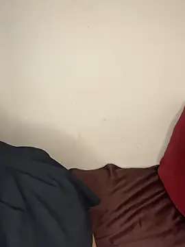 Scarlett 1819 online show from 04/18/26, 05:50