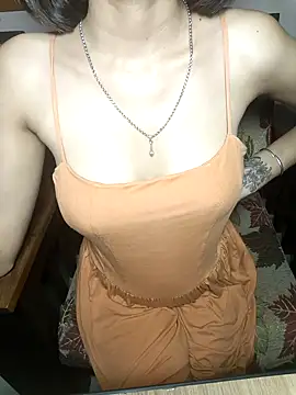 Isha Sax online show from 09/15/25, 07:25