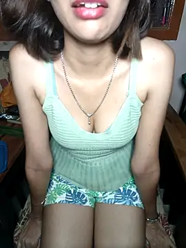 Isha Sax online show from 10/11/25, 05:33