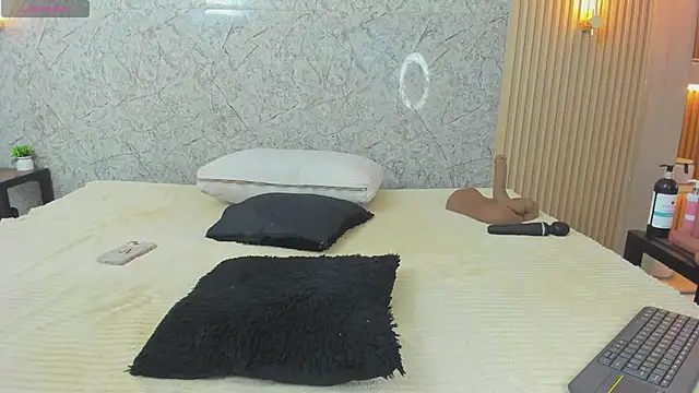 Antonella west online show from 04/20/26, 09:38