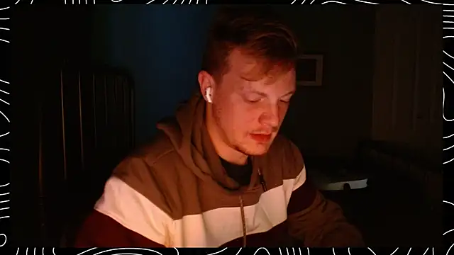 Snapshot of lustylyndon chatting on 01/11/26, 06:02 lustylyndon online show from 01/11/26, 06:02