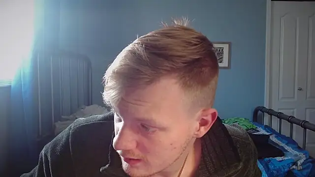 Snapshot of lustylyndon chatting on 02/06/26, 04:54 lustylyndon online show from 02/06/26, 04:54