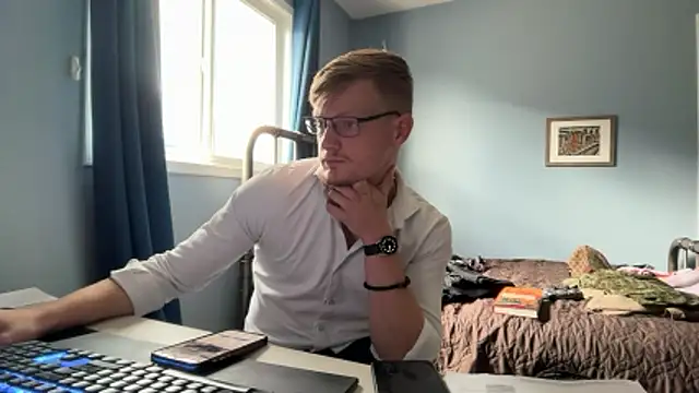 Snapshot of lustylyndon chatting on 06/10/26, 02:49 lustylyndon online show from 06/10/26, 02:49