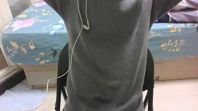 yzy 22 fun online show from 02/12/26, 01:39