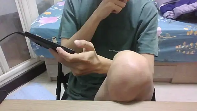 yzy 22 fun online show from 02/22/26, 02:26