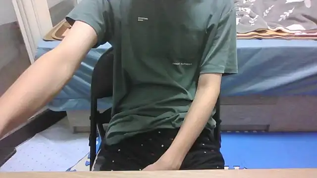 yzy 22 fun online show from 05/03/26, 03:07