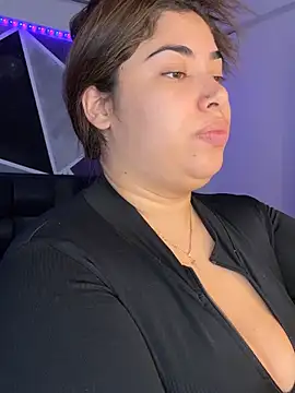 Snapshot of jazminslut chatting on 06/04/26, 02:17 jazminslut online show from 06/04/26, 02:17