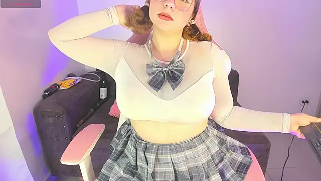 lizy portman online show from 06/04/26, 07:31