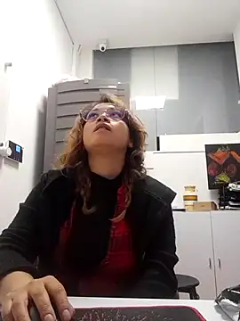 Violet Bosh online show from 03/23/25, 02:04