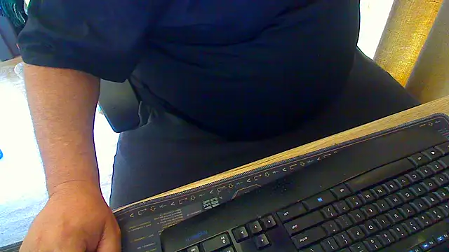 latexsub75 online show from 02/10/26, 10:14