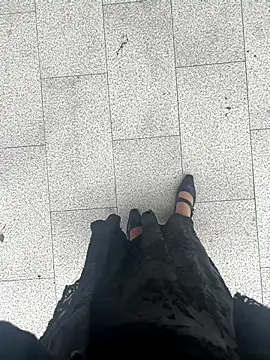 xiaoyuan01 online show from 09/22/25, 01:40